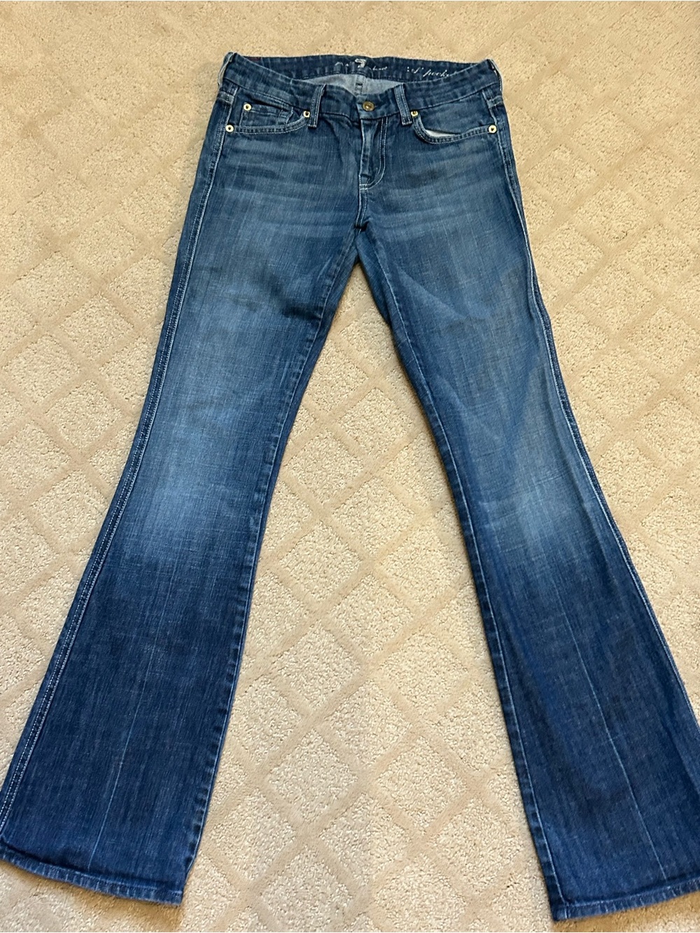 Abercrombie & Fitch Women's Medium Dark Blue Flare Jeans
